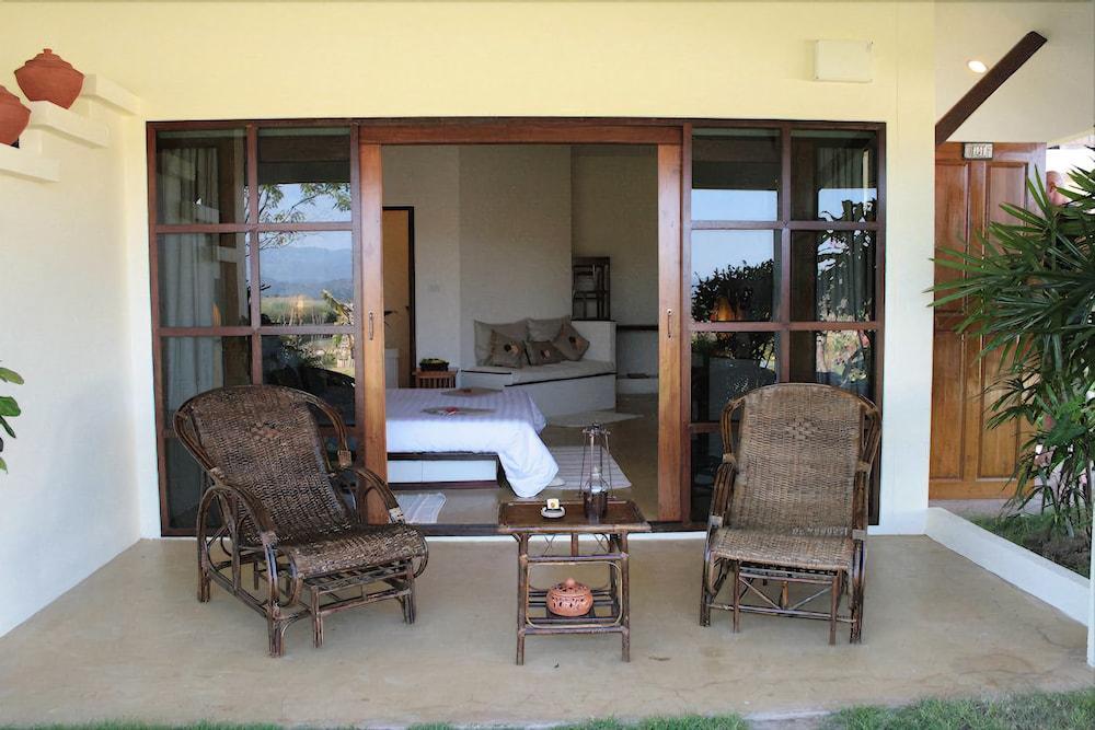 Maekok River Village Resort Mae Ai Dış mekan fotoğraf