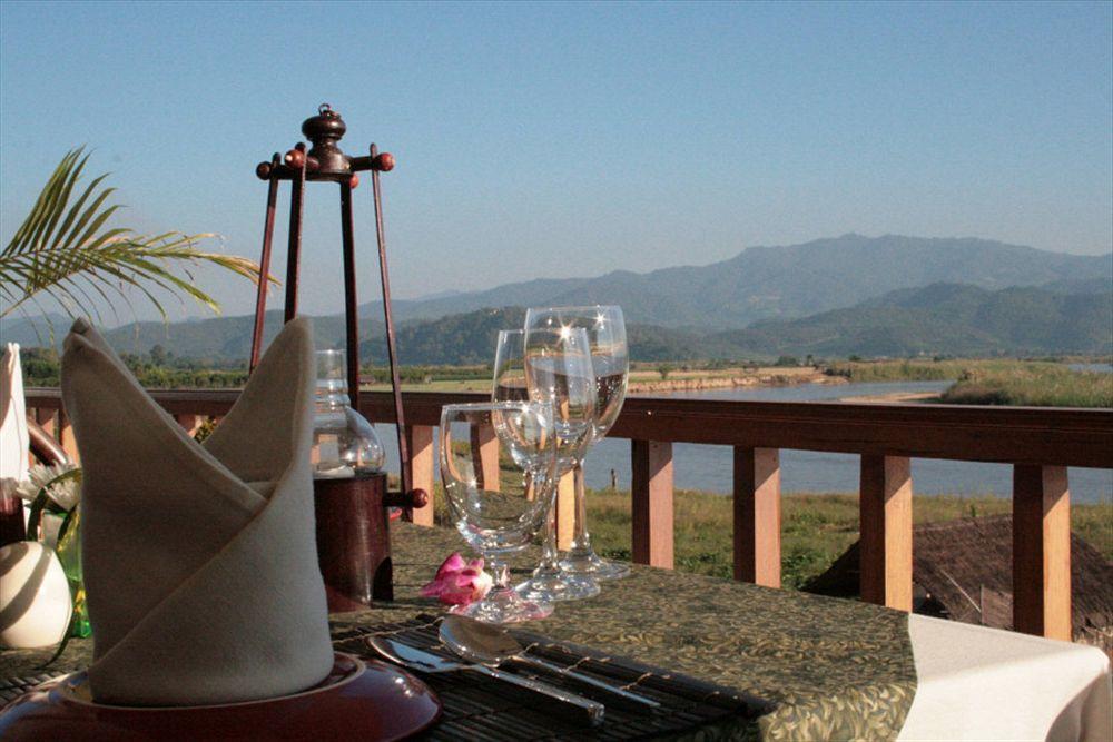 Maekok River Village Resort Mae Ai Dış mekan fotoğraf