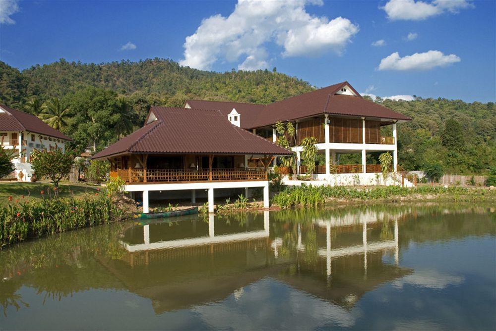 Maekok River Village Resort Mae Ai Dış mekan fotoğraf