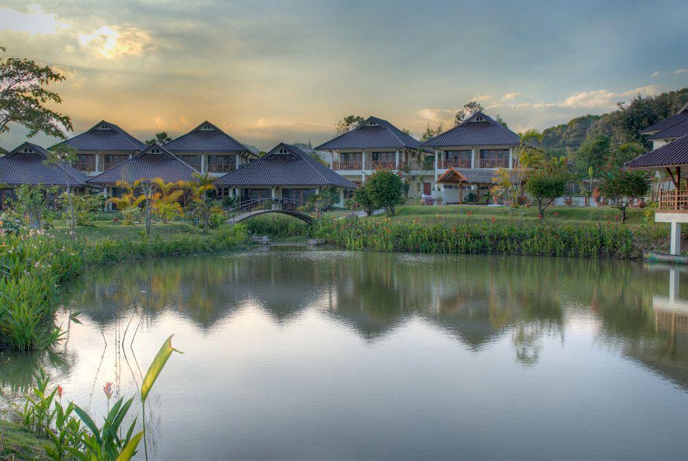 Maekok River Village Resort Mae Ai Dış mekan fotoğraf
