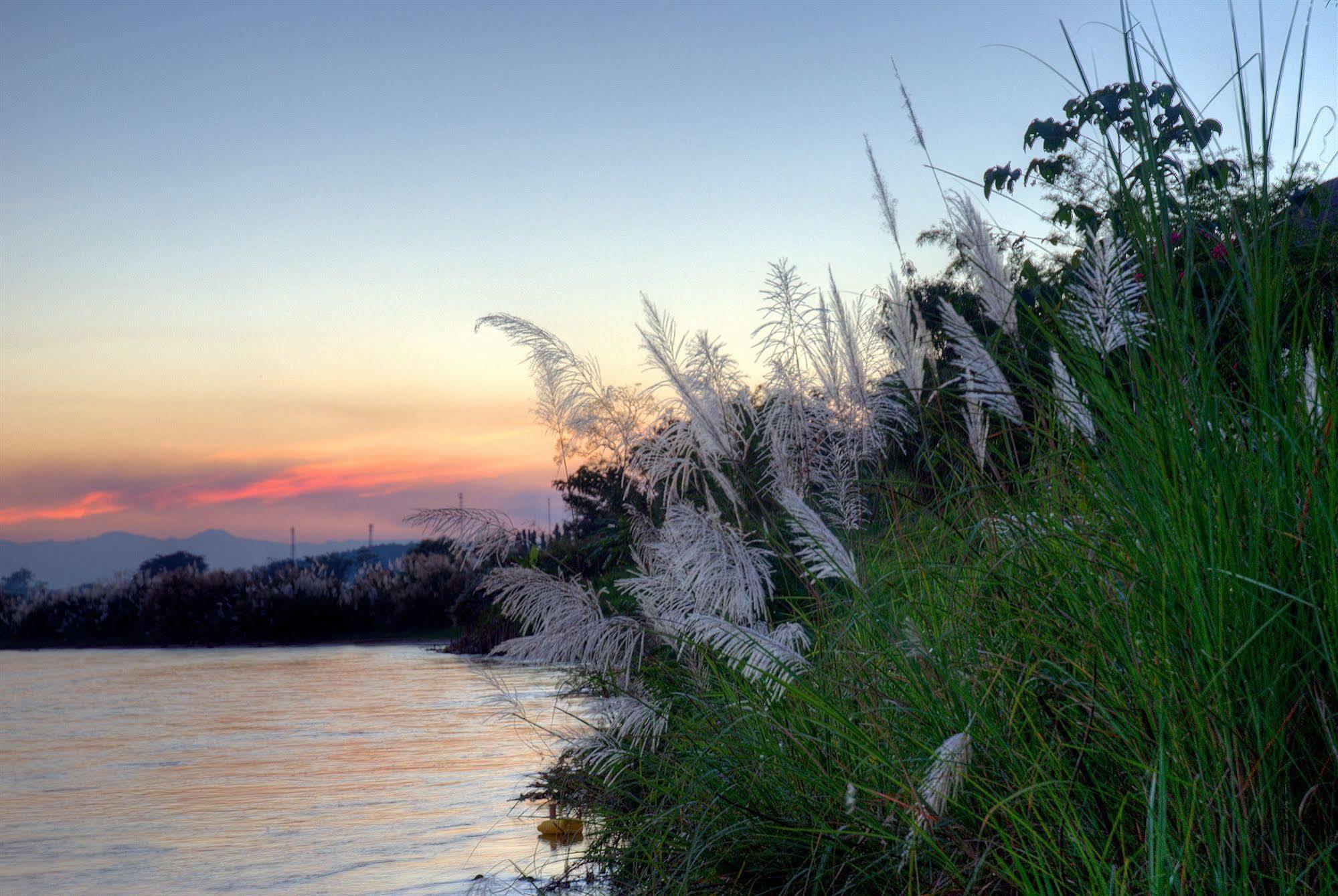Maekok River Village Resort Mae Ai Dış mekan fotoğraf