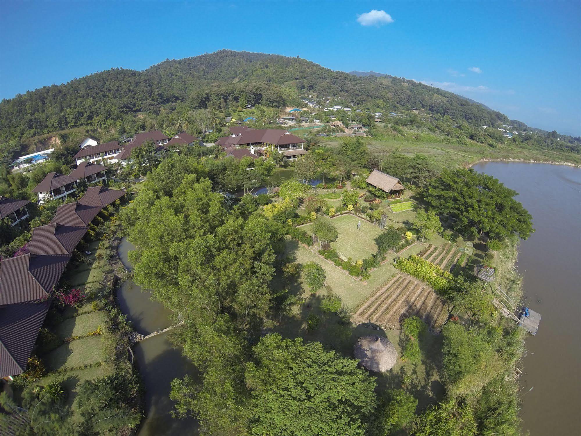 Maekok River Village Resort Mae Ai Dış mekan fotoğraf
