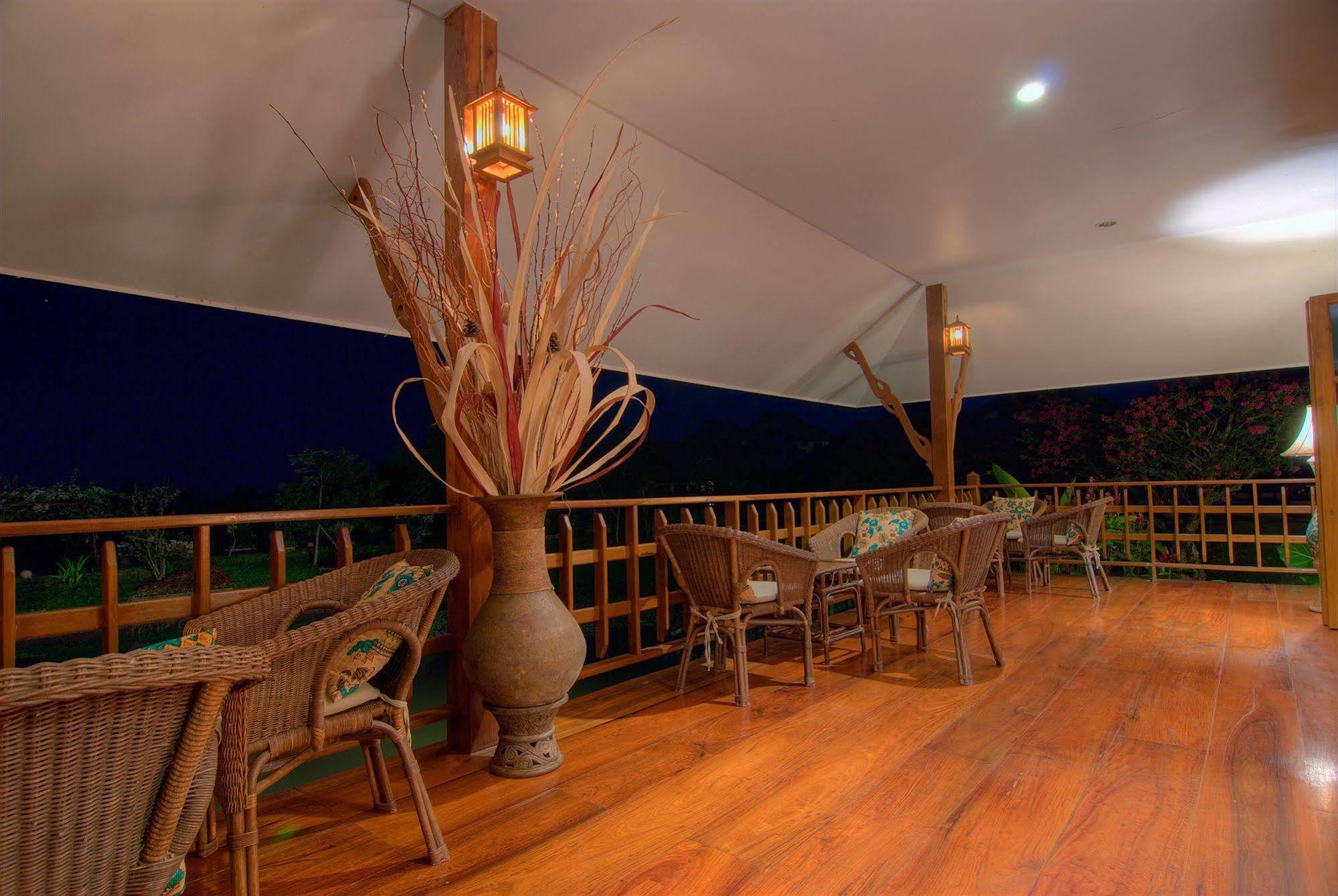 Maekok River Village Resort Mae Ai Dış mekan fotoğraf